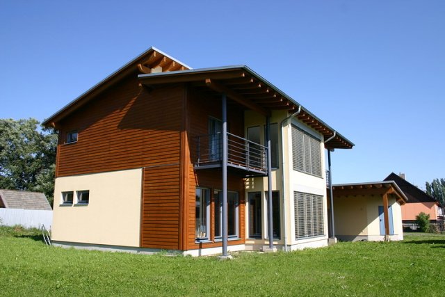 KUBIS
